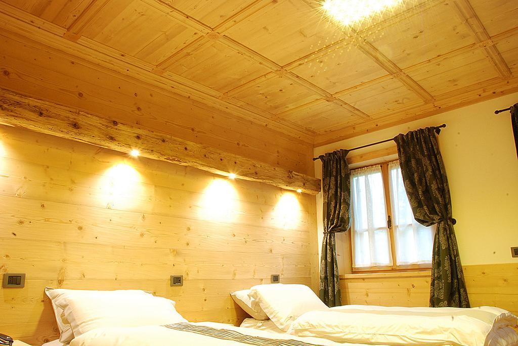 Jaegerhaus Agriturismo Cortina d'Ampezzo Bagian luar foto
