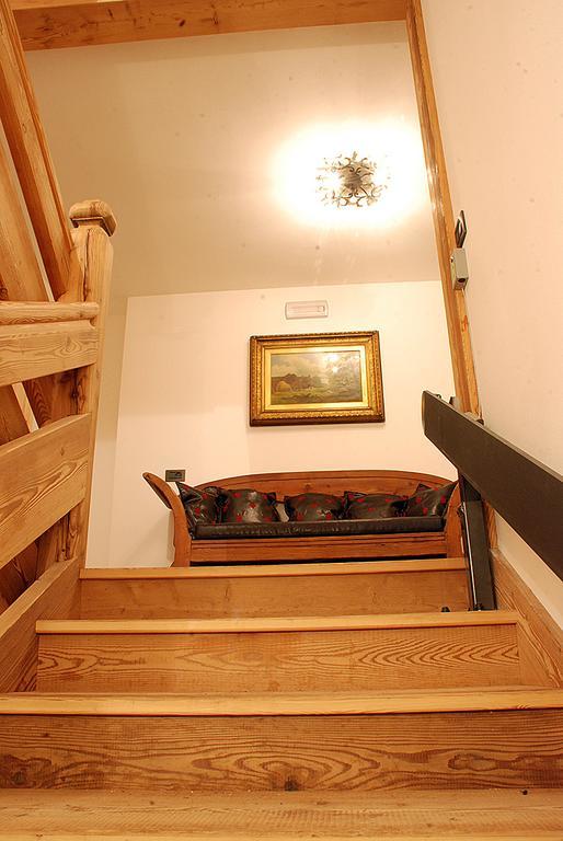 Jaegerhaus Agriturismo Cortina d'Ampezzo Bagian luar foto